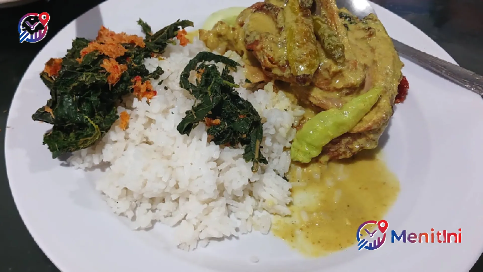 Resep Otentik Ayam Lodho Tulungagung: Perpaduan Sempurna Aroma Bakar dan Gurihnya Santan Pedas