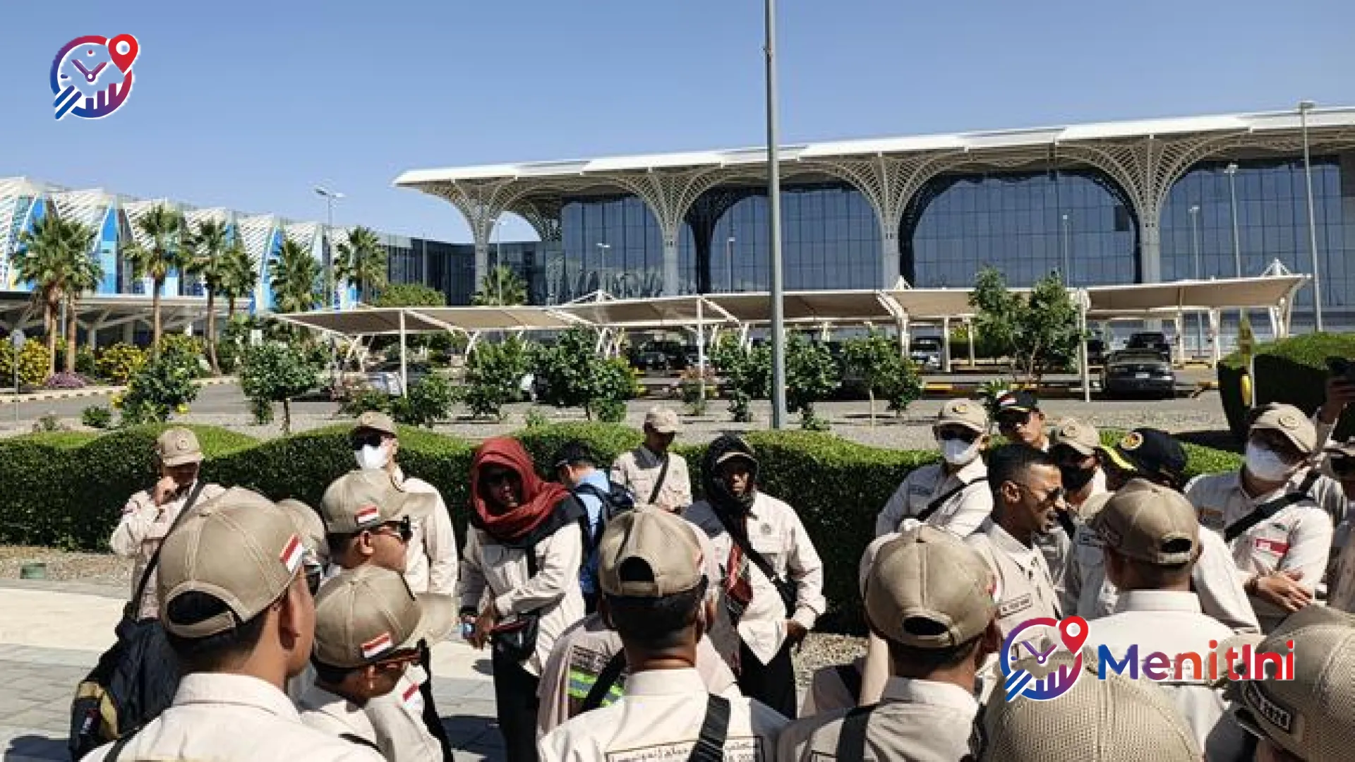 Aksi Heroik Tim Kesehatan Haji Indonesia di Bandara Madinah: Sigap Tangani Kondisi Darurat di Tengah Lonjakan Jemaah 2026