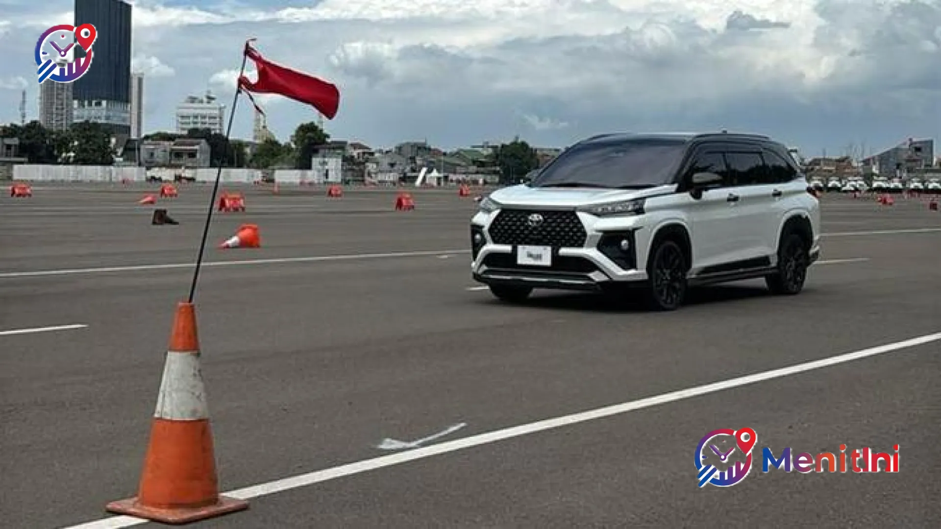 Dilema BBM Mahal dan Lonjakan Minat Mobil Hybrid: Mengintip Strategi Toyota Hadapi Realitas Ekonomi 2026