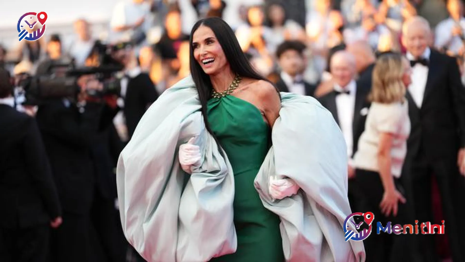 Gaya Ikonik Demi Moore di Cannes 2026: Sentuhan Balenciaga yang Memantik Debat Mode Dunia