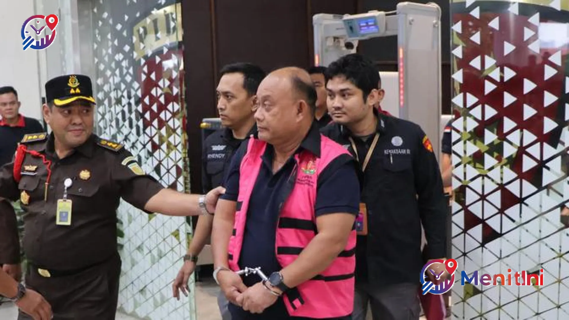 Skandal Pengadaan Motor Listrik Badan Gizi Nasional: DPR Bongkar Fakta Tersembunyi di Balik Program Makan Gratis