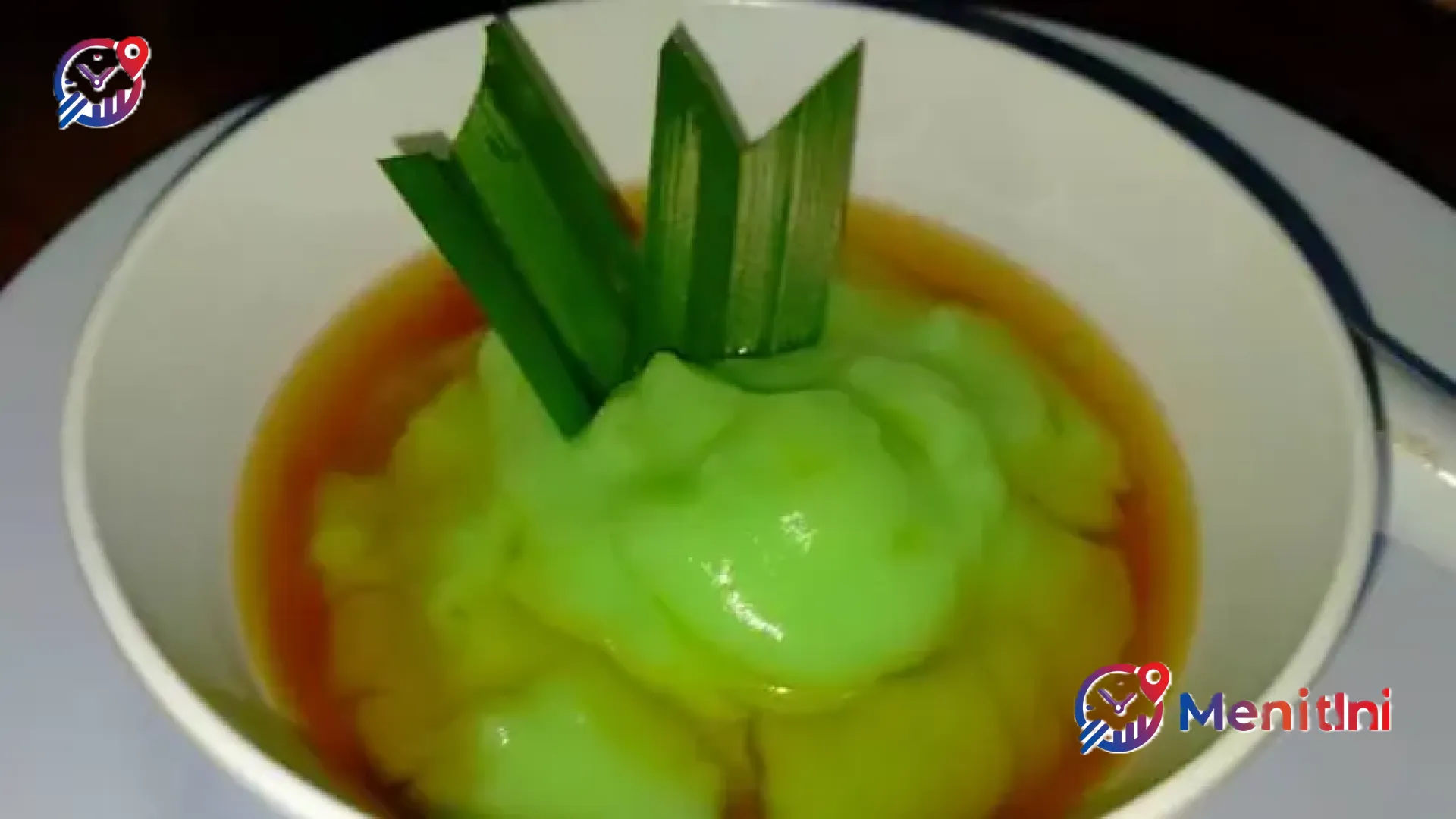 Rahasia Kelembutan Bubur Sumsum Pandan Kuah Gula Merah: Resep Legendaris yang Menggugah Selera