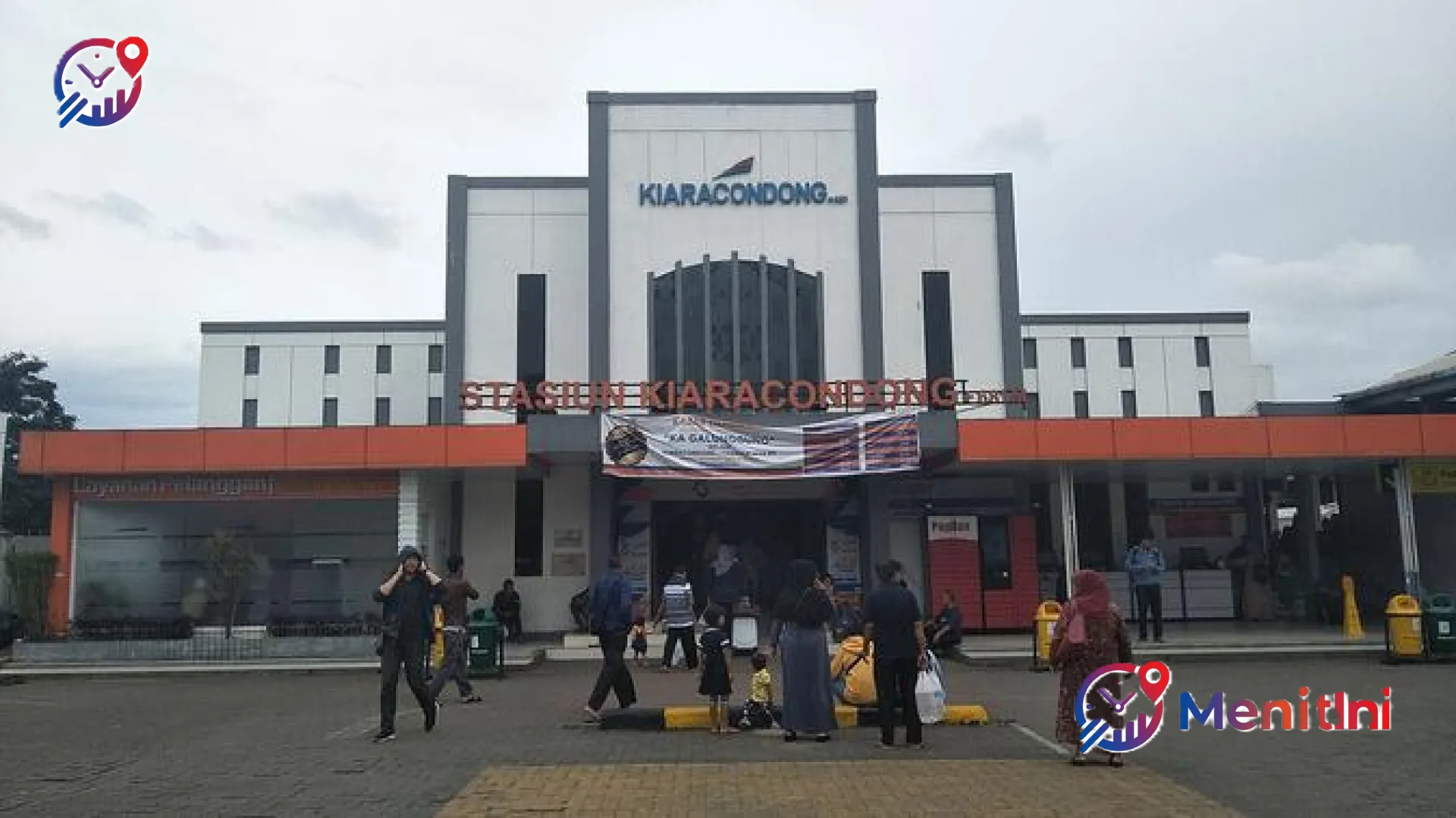 10 Rekomendasi Sarapan Enak Dekat Stasiun Kiaracondong Bandung 2026: Murah dan Menggugah Selera